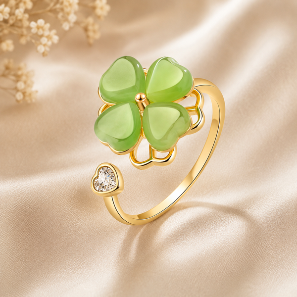 The Clover Calm Spinner Ring